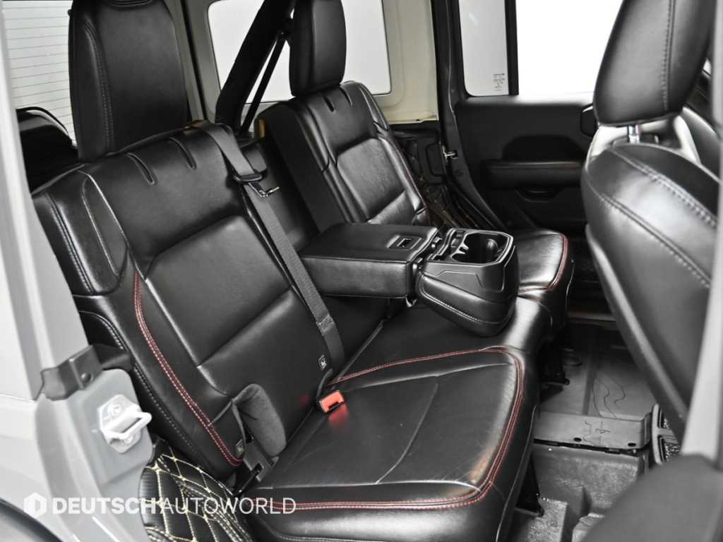 Jeep Wrangler - Vista 12