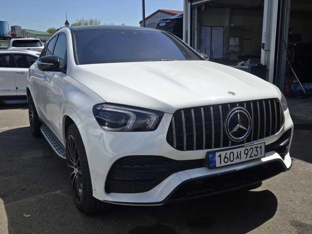 Mercedes Benz GLE Class - Vista 2