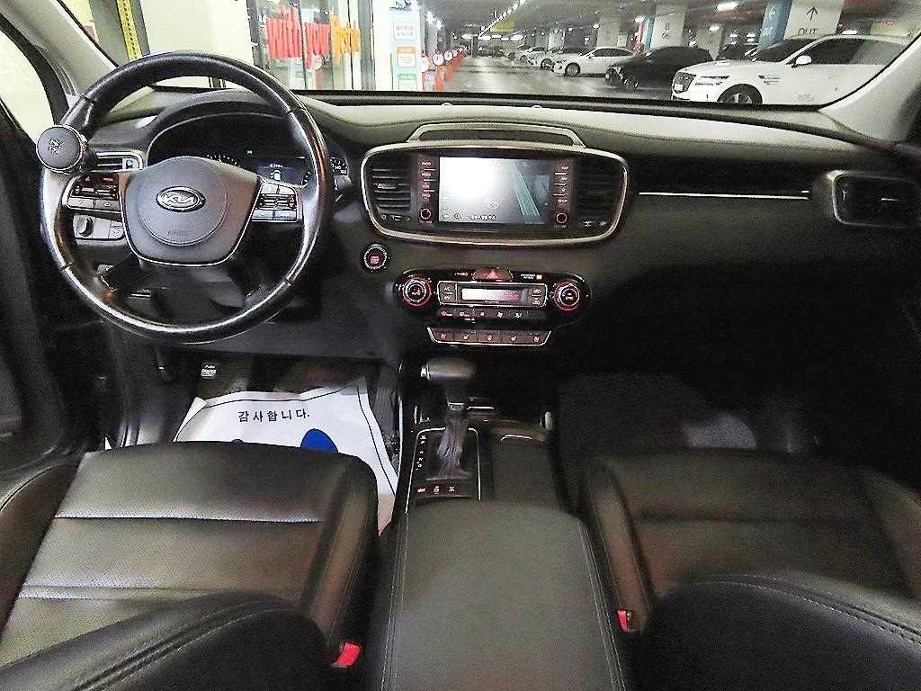 KIA Sorento - Vista 10