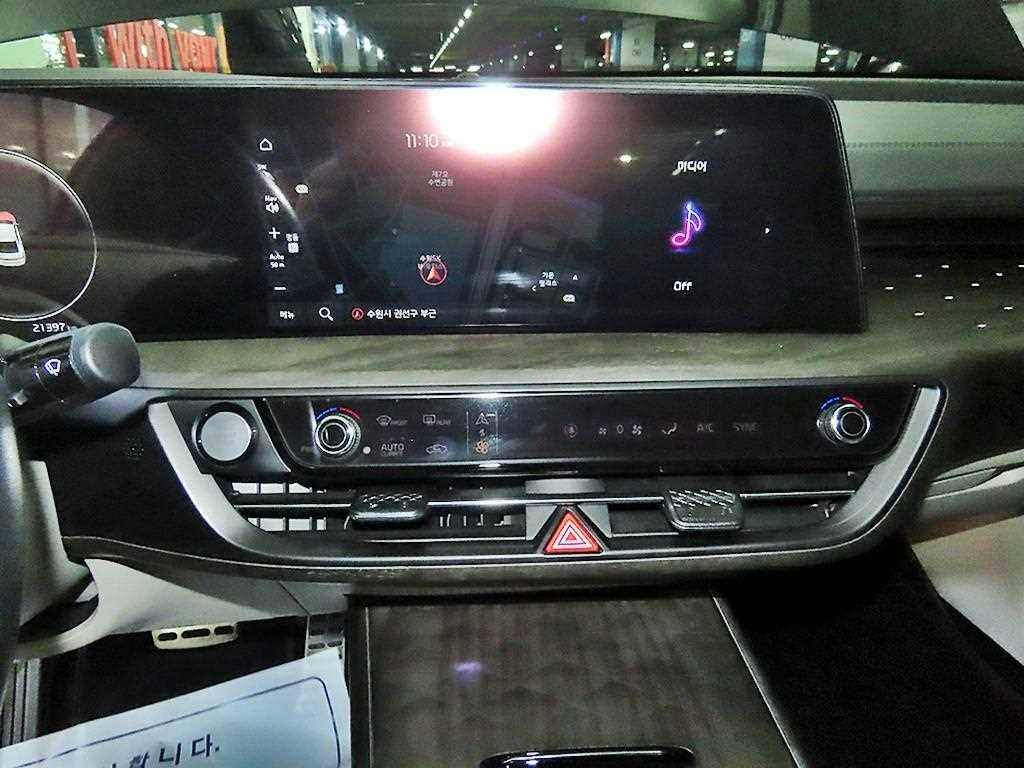 KIA K8 - Vista 11