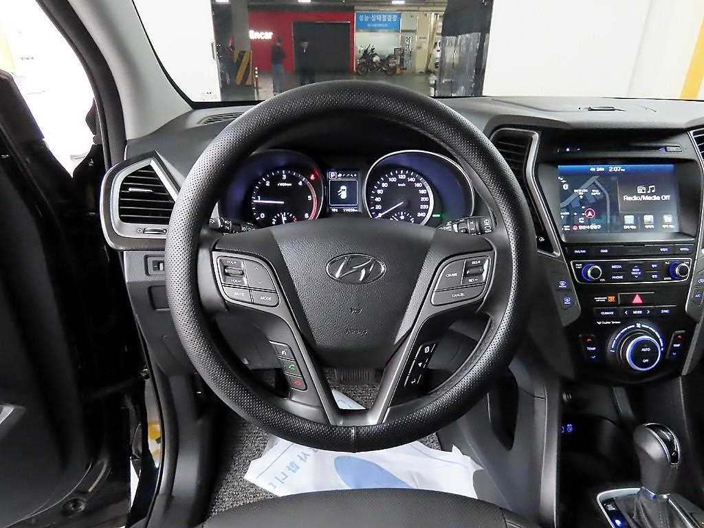 HYUNDAI Santa Fe - Vista 9