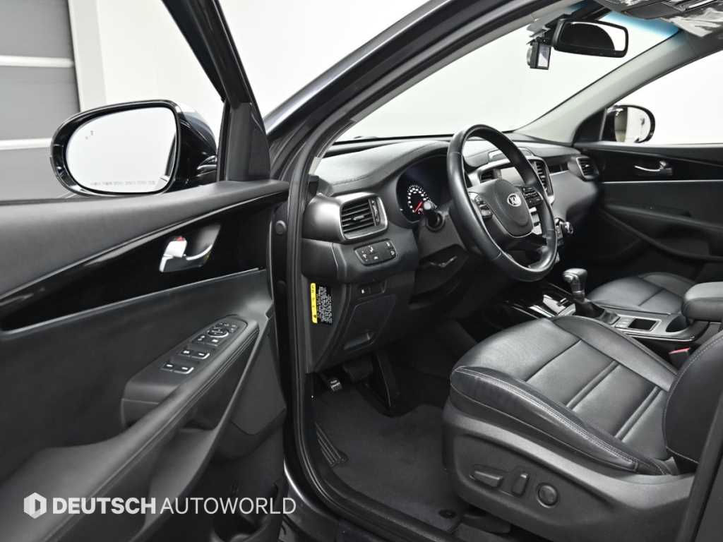 KIA Sorento - Vista 11