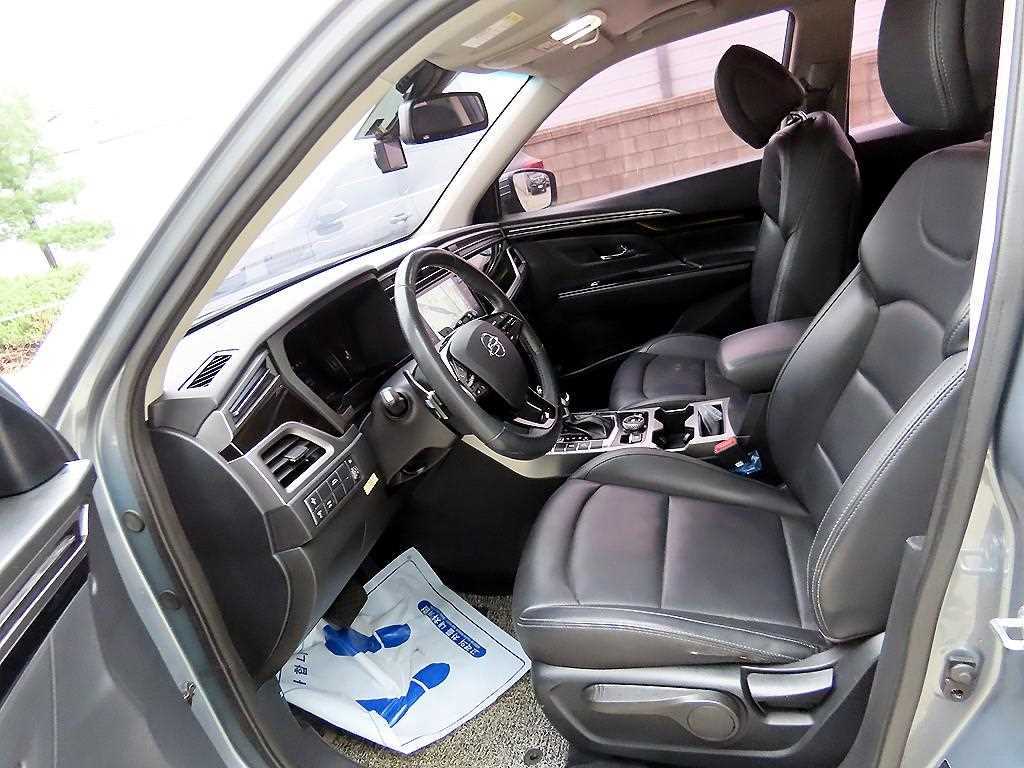Ssangyong Korando - Vista 5
