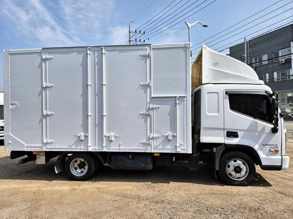 medium and large cargo Cargo - Vista 4