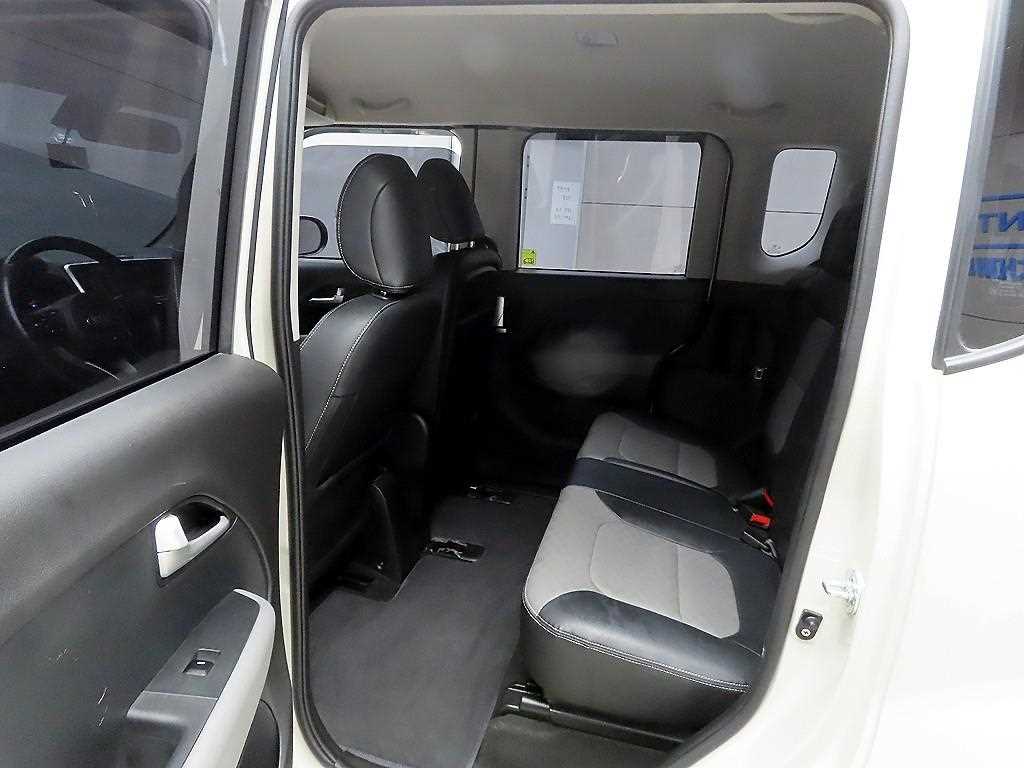 KIA Ray - Vista 6