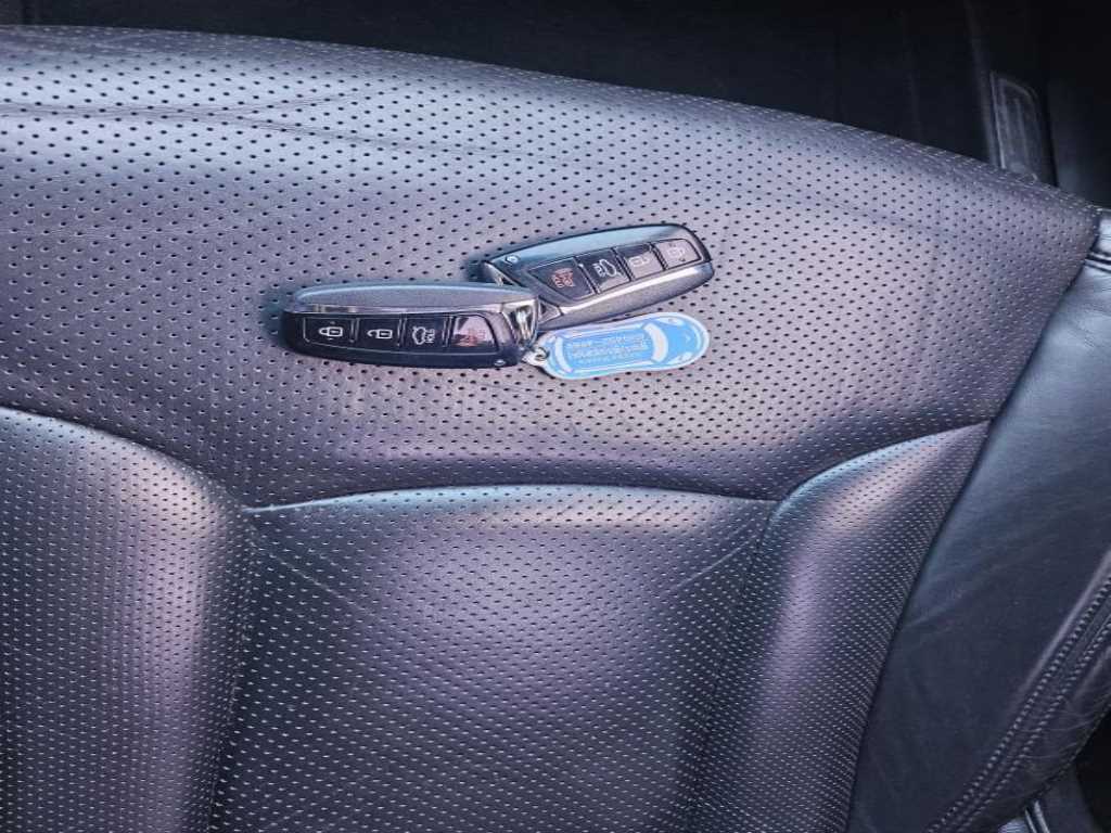 HYUNDAI Grandeur - Vista 11