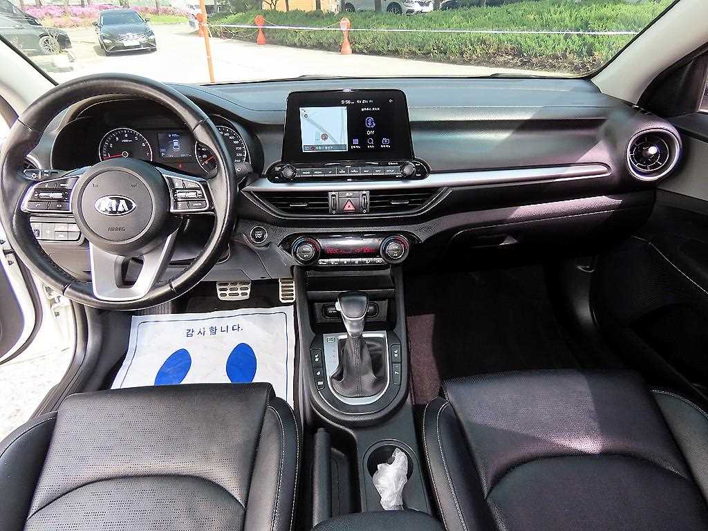 KIA K3 - Vista 7
