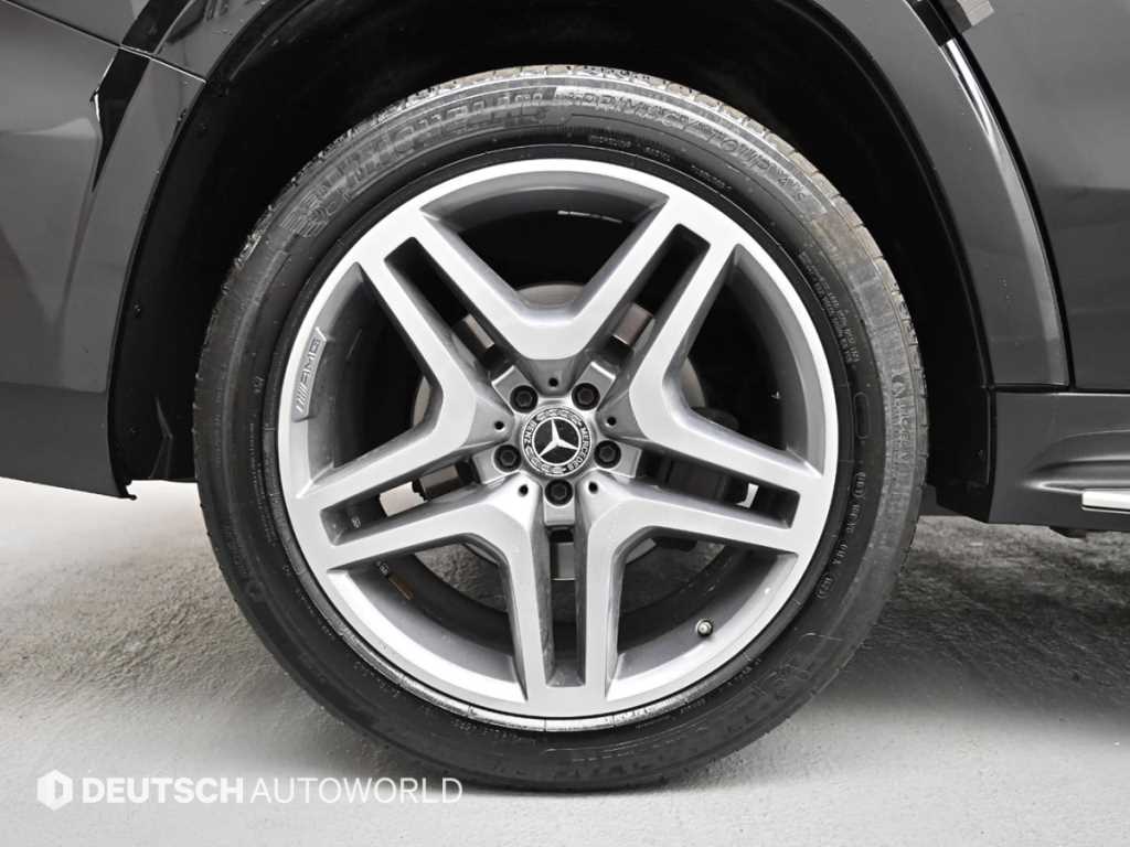 Mercedes Benz GLS Class - Vista 5