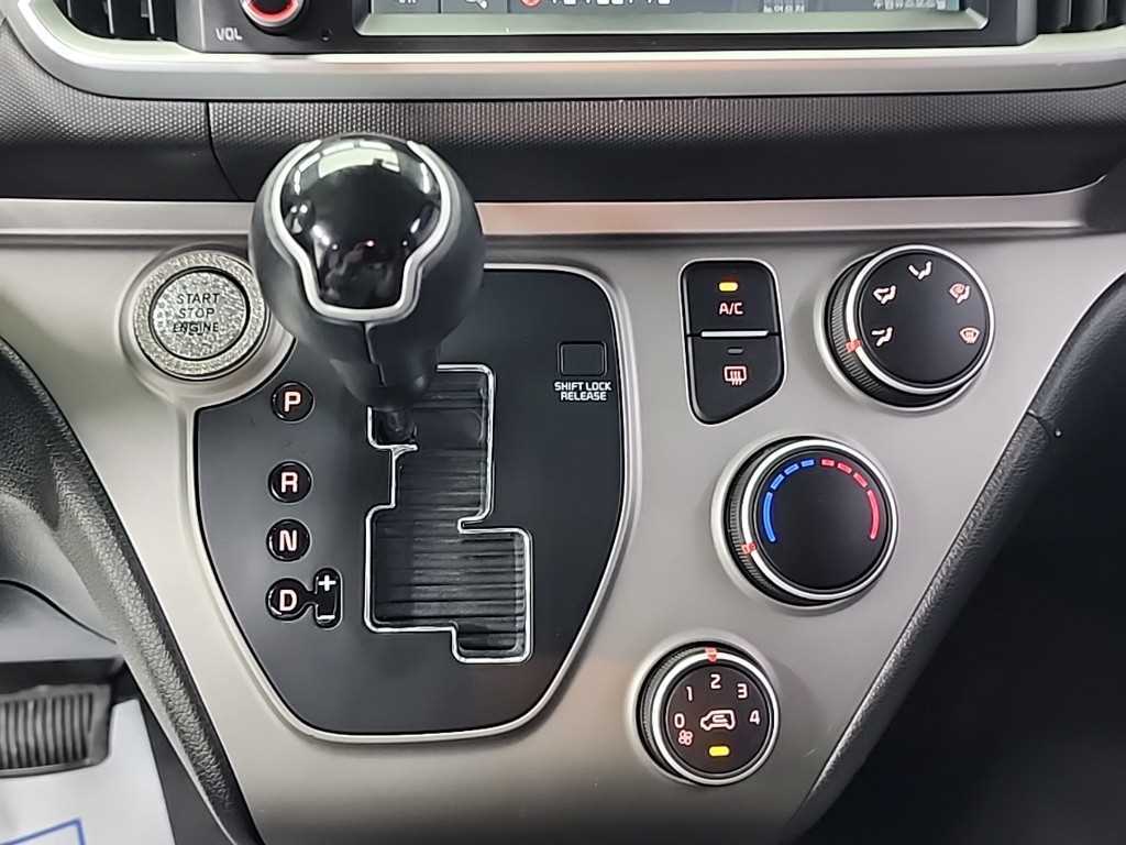 KIA Ray - Vista 8