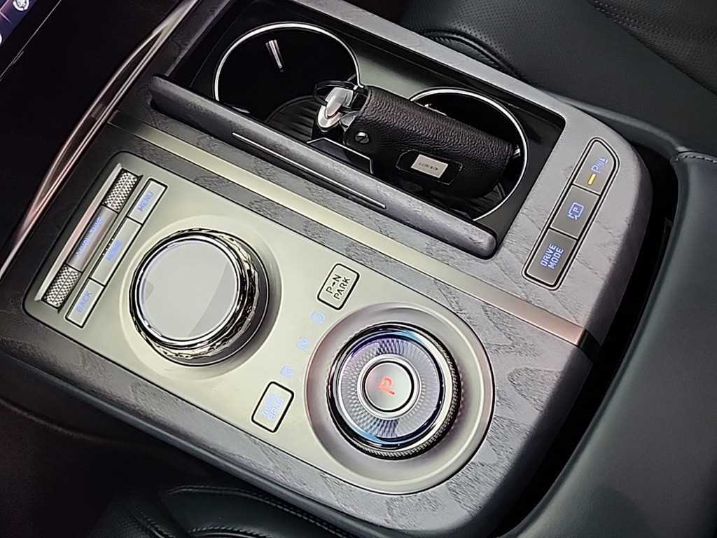 Genesis G80 - Vista 8