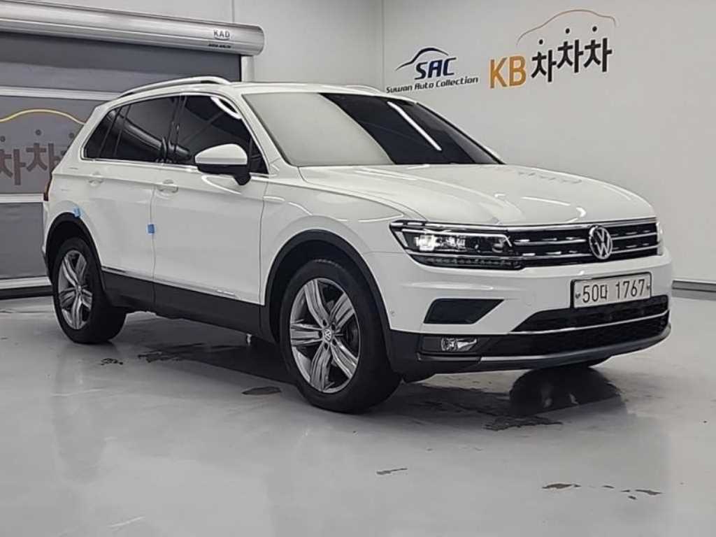 Volkswagen Tiguan - Vista 2
