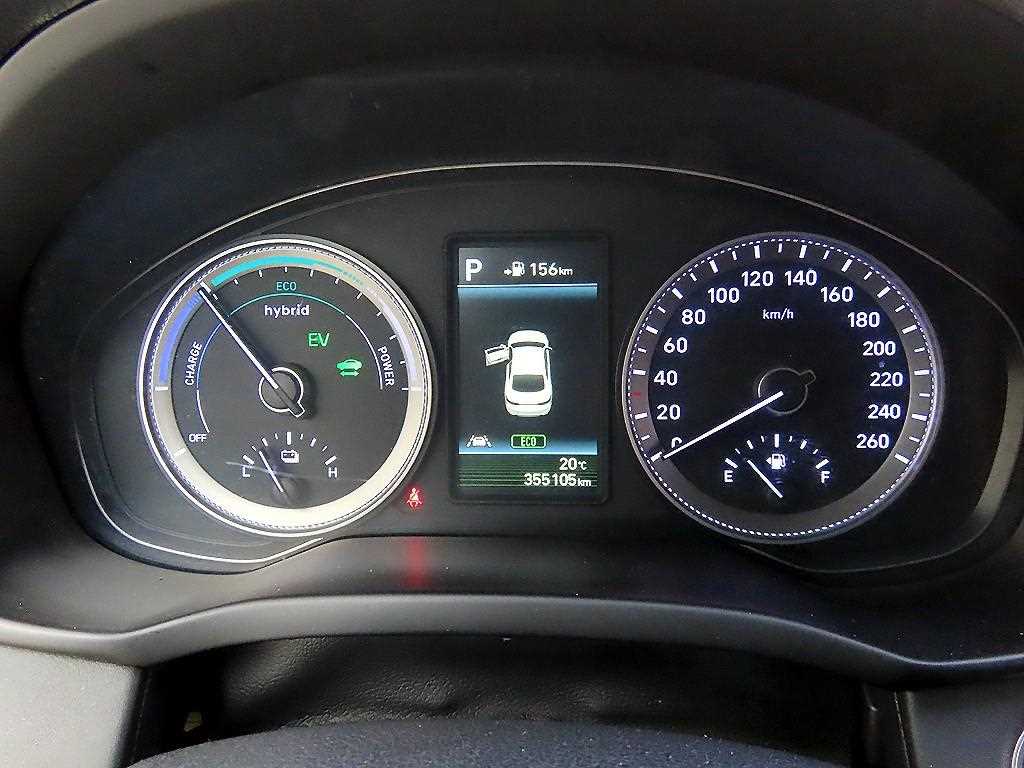 HYUNDAI Grandeur - Vista 9