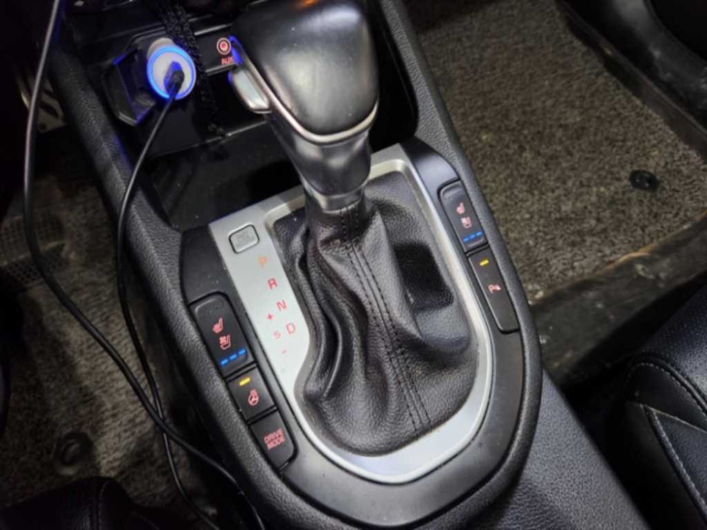 KIA K3 - Vista 9