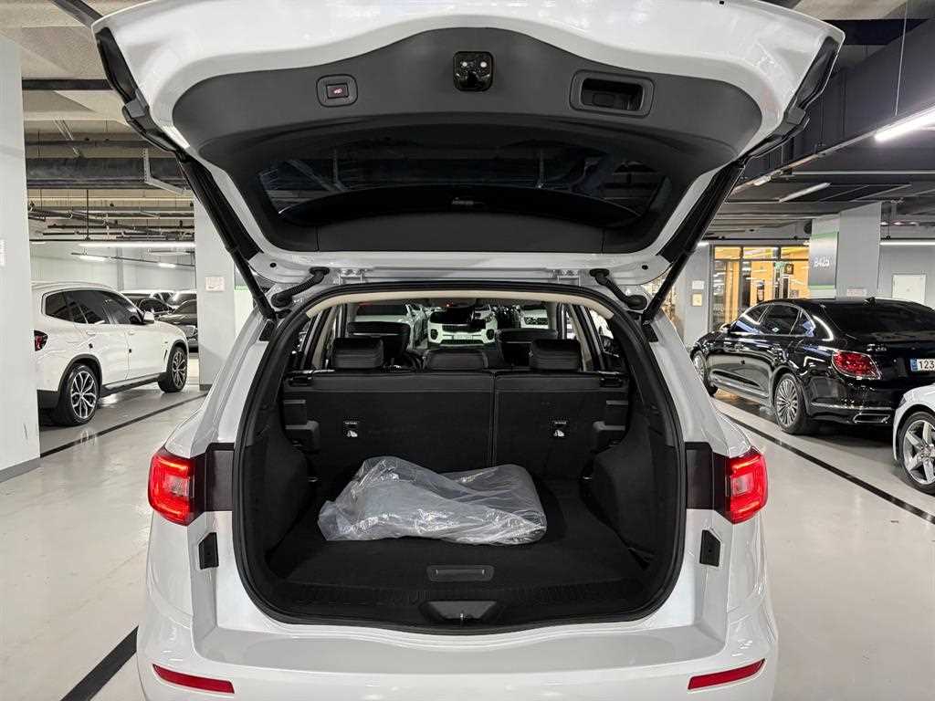 SAMSUNG QM6 2020 Blanco - Importación desde Corea - HF Imports Iquique - Foto 17
