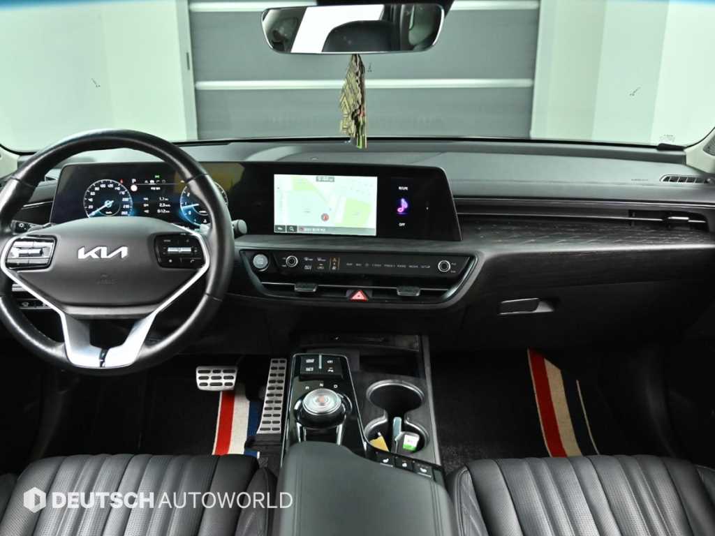 KIA K8 - Vista 7