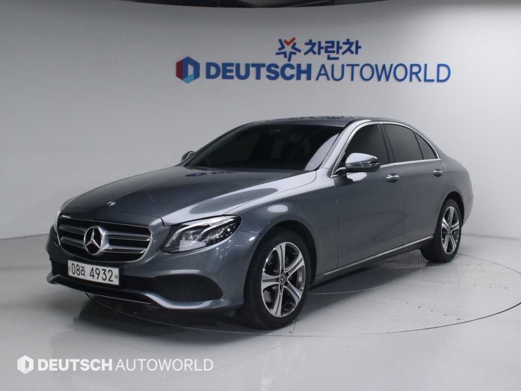 Mercedes Benz E class