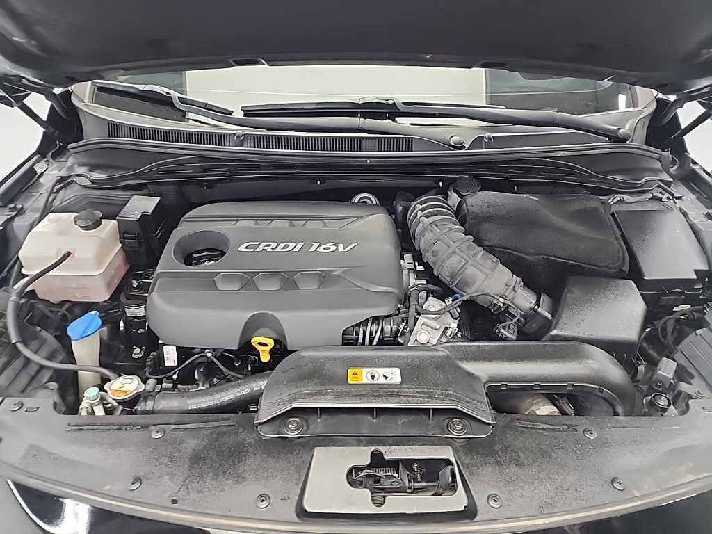 HYUNDAI i40 - Vista 5