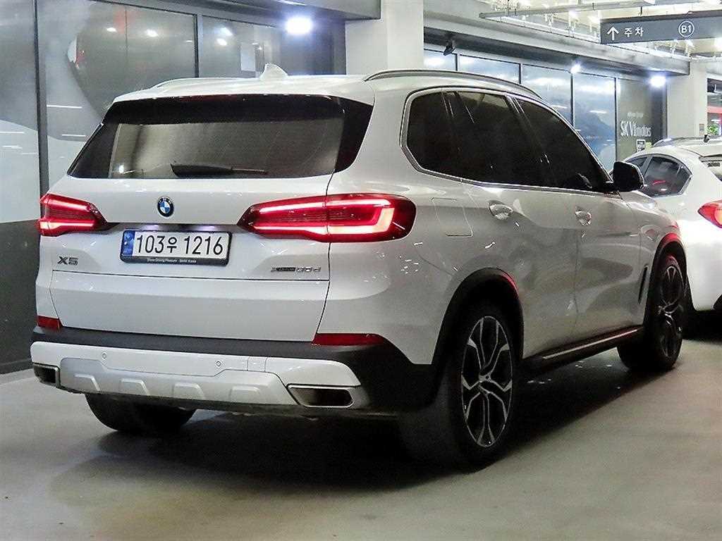 BMW X5 - Vista 4