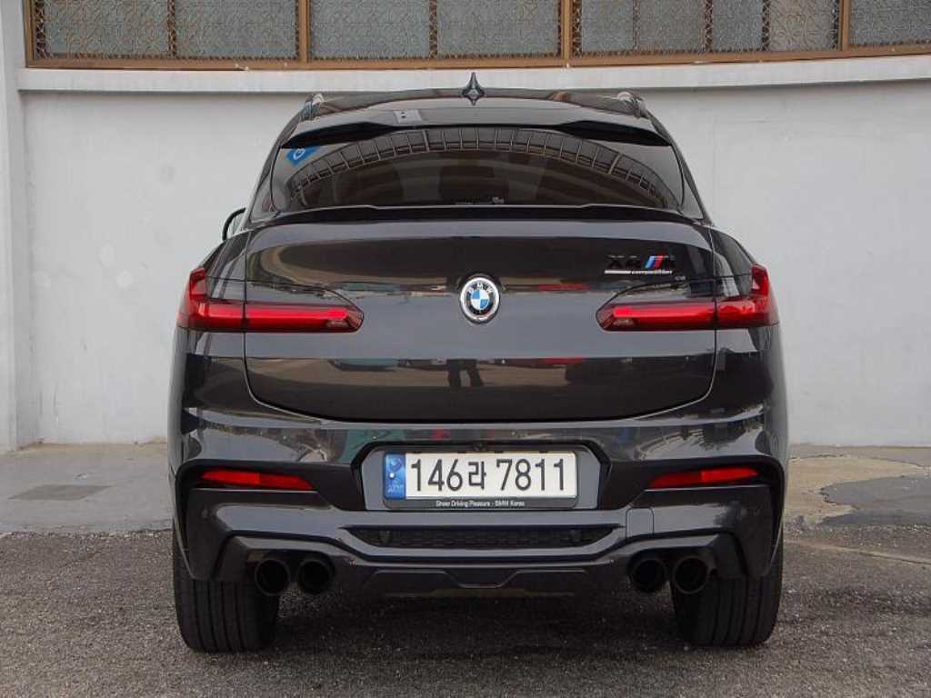 BMW X4M - Vista 3