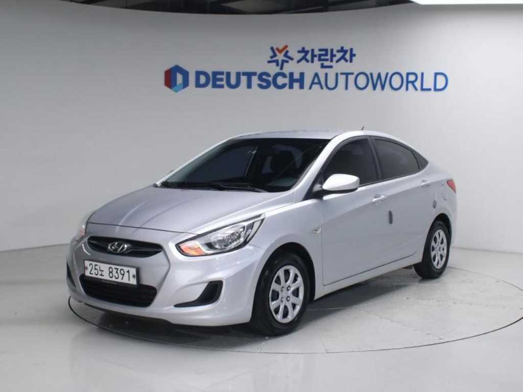 HYUNDAI Accent 2014 Plateado - Importación desde Corea - HF Imports Iquique - Foto 1