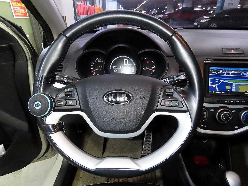 KIA Morning - Vista 8