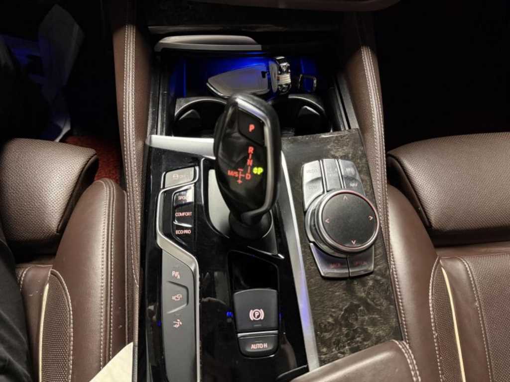 BMW Gran Turismo 2018 Negro - Importación desde Corea - HF Imports Iquique - Foto 15