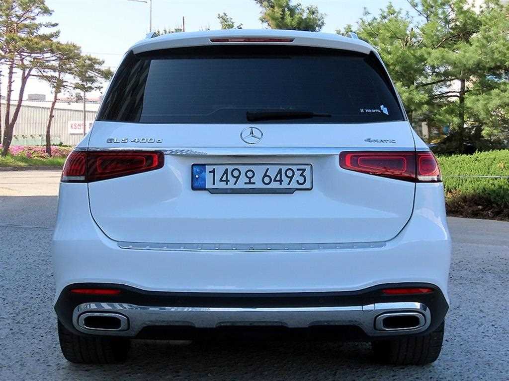 Mercedes Benz GLS Class - Vista 4
