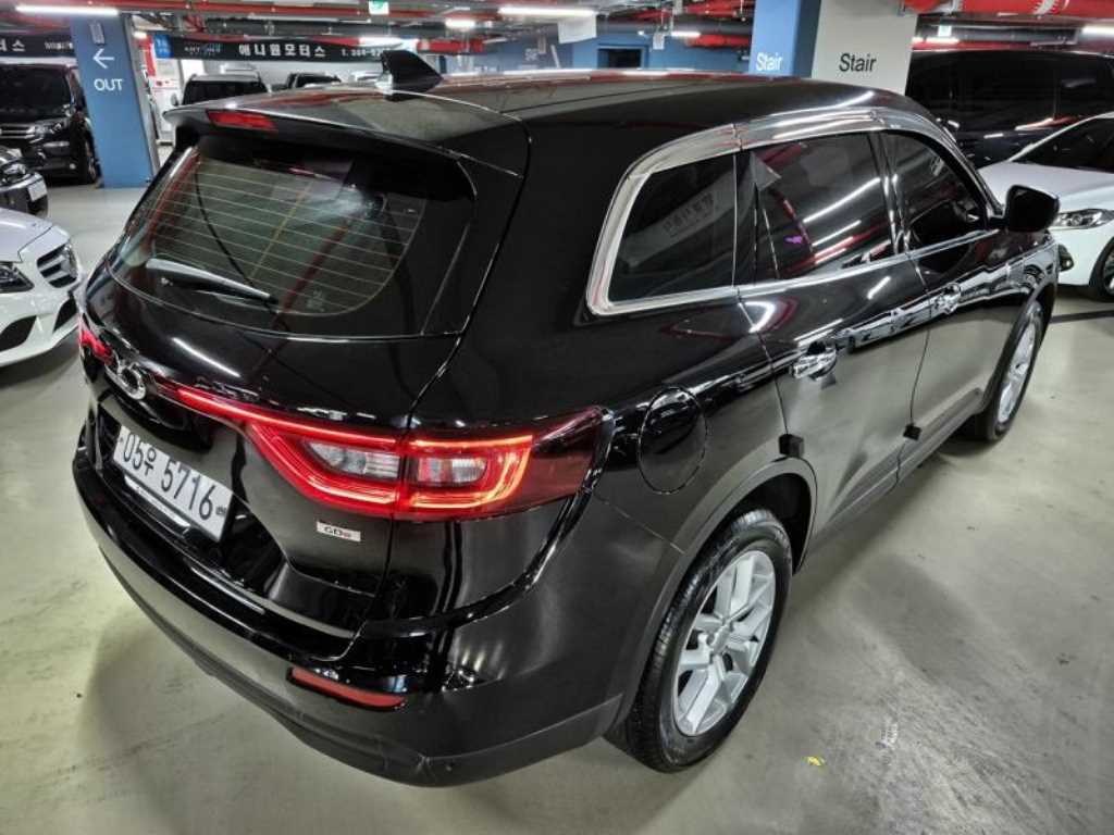 SAMSUNG QM6 - Vista 4