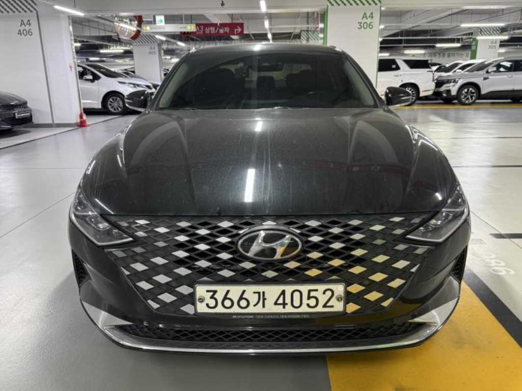 HYUNDAI Grandeur - Vista 3