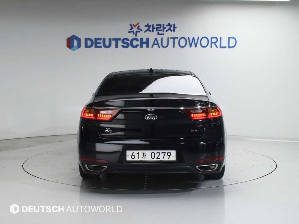 KIA K7 - Vista 4