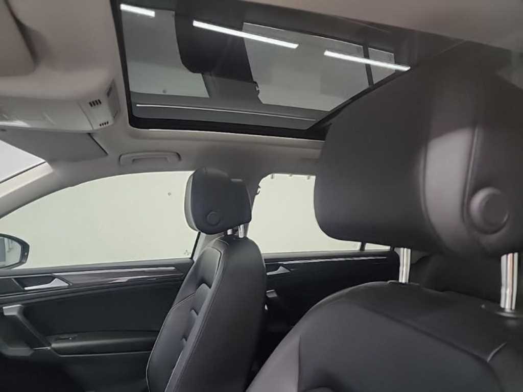 Volkswagen Tiguan 2018 Blanco - Importación desde Corea - HF Imports Iquique - Foto 13