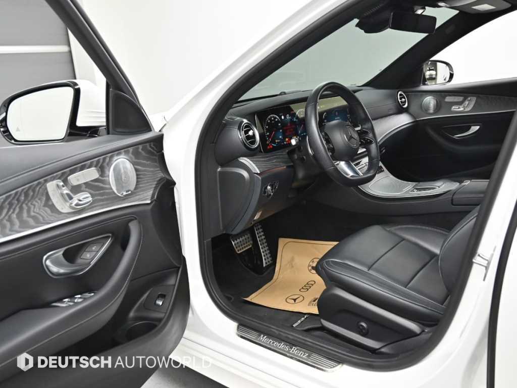 Mercedes Benz E class - Vista 11