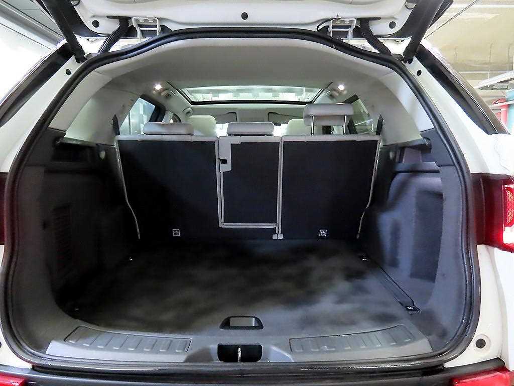 Land Rover Discovery Sports 2018 Blanco - Importación desde Corea - HF Imports Iquique - Foto 17