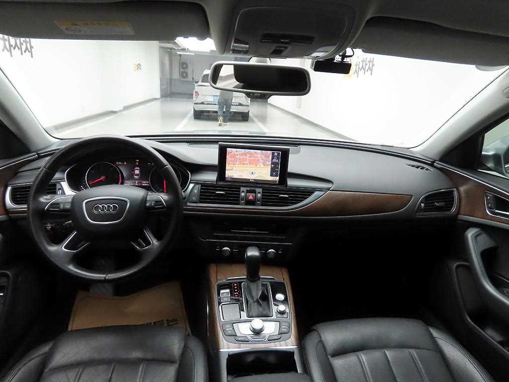 Audi A6 - Vista 6