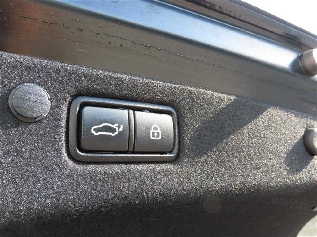HYUNDAI Grandeur - Vista 5