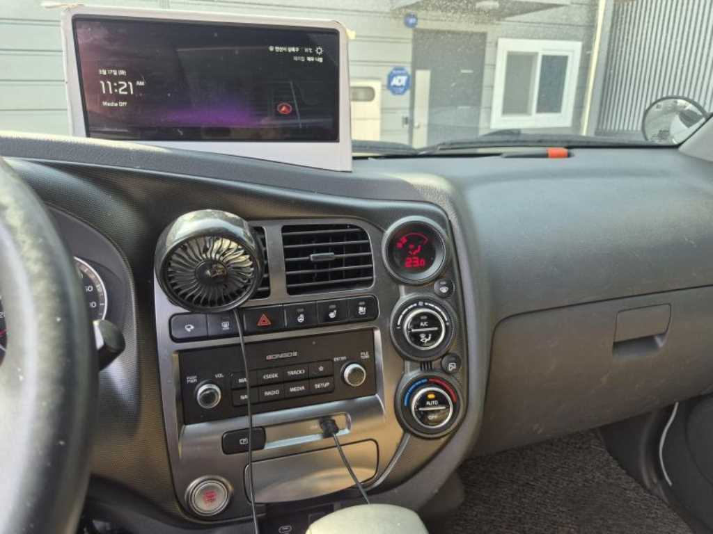 Small Truck Top_Integrated Top Powergate - Vista 11