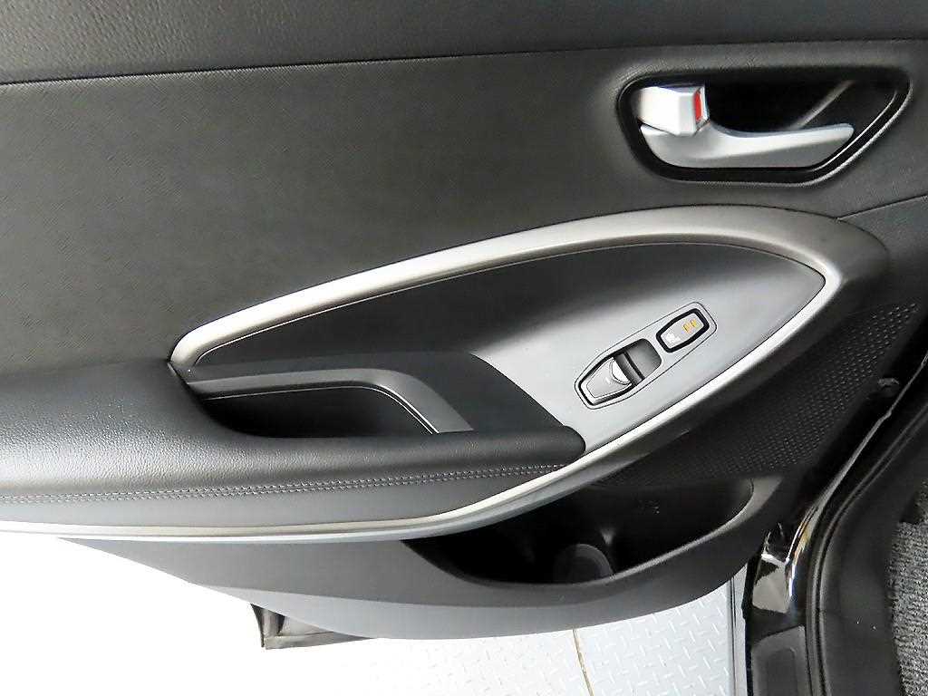 HYUNDAI Santa Fe - Vista 12