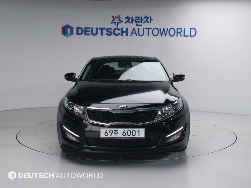 KIA K5 2011 Negro - Importación desde Corea - HF Imports Iquique - Foto 1