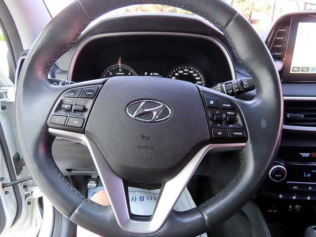 HYUNDAI Tucson - Vista 8