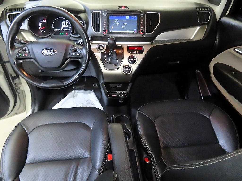 KIA Ray - Vista 10