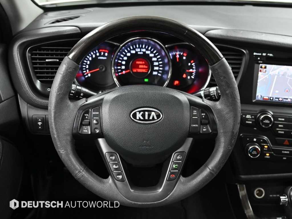 KIA K5 2012 Blanco - Importación desde Corea - HF Imports Iquique - Foto 13