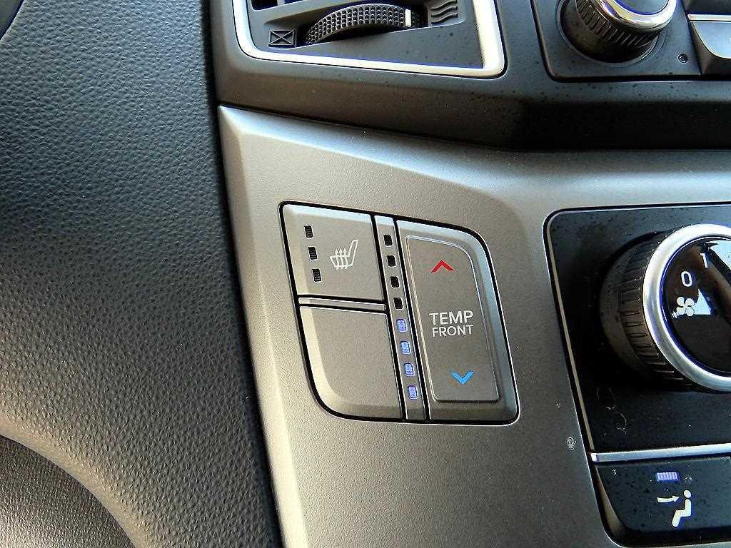 HYUNDAI Starex 2021 Amarillo - Importación desde Corea - HF Imports Iquique - Foto 14