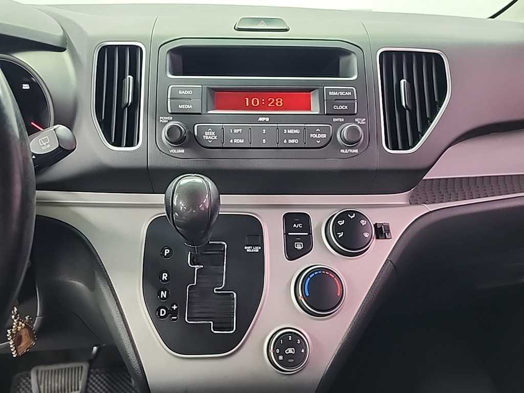 KIA Ray - Vista 10