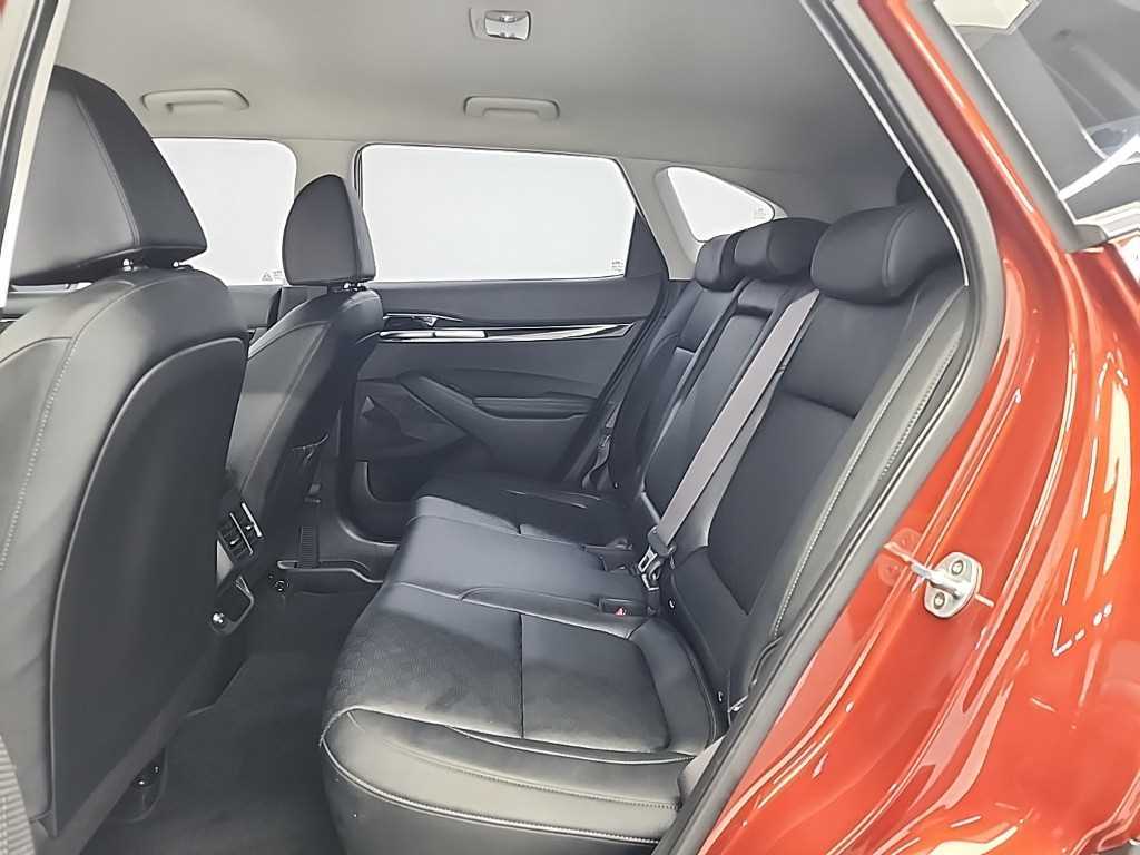 KIA Seltos - Vista 12
