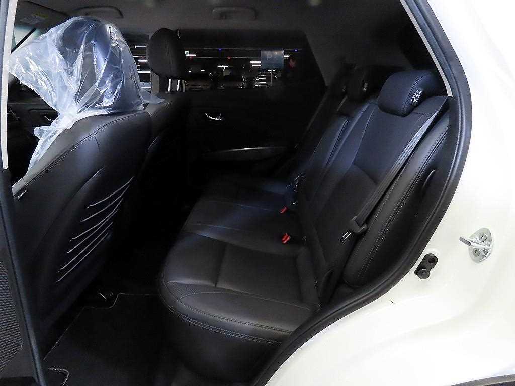Ssangyong Tivoli - Vista 7