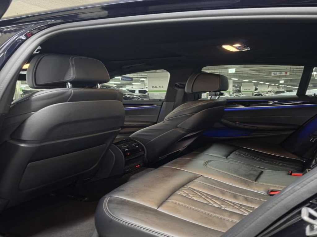 BMW 5 Series - Vista 12