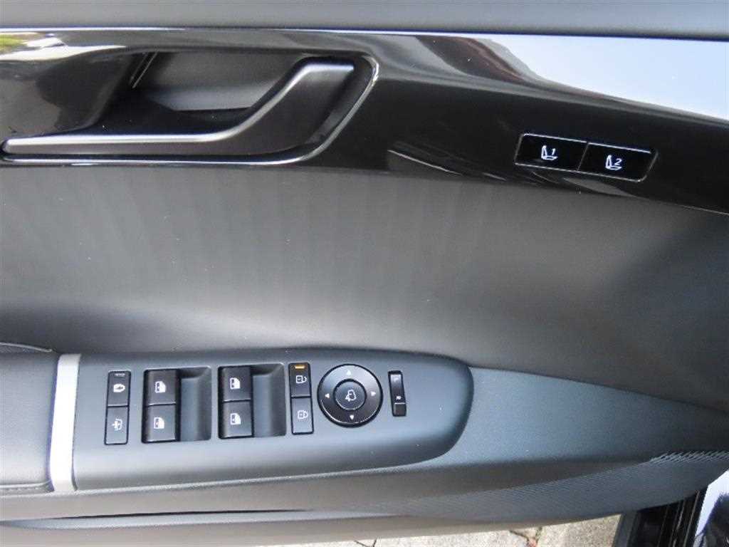 HYUNDAI Grandeur - Vista 12