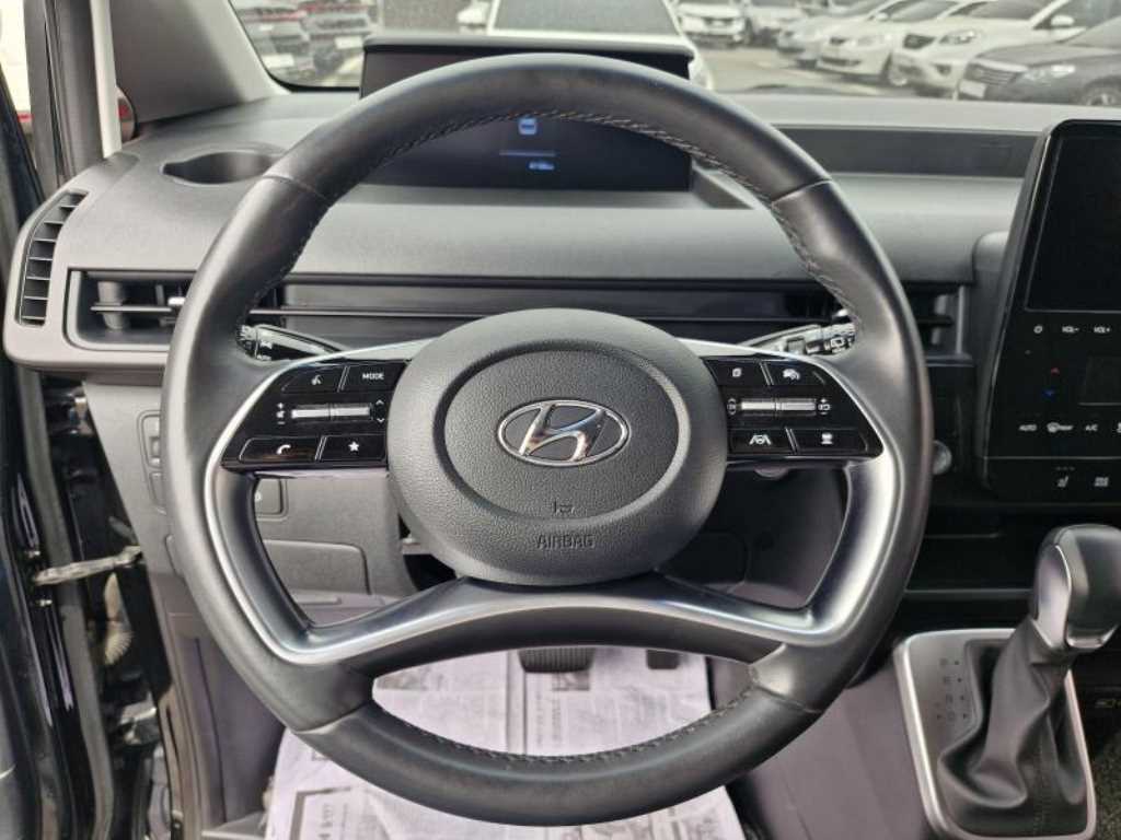HYUNDAI Staria 2022 Negro - Importación desde Corea - HF Imports Iquique - Foto 13