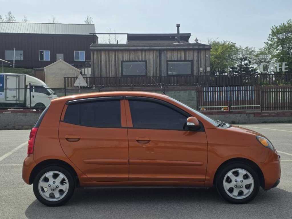 KIA Morning - Vista 4