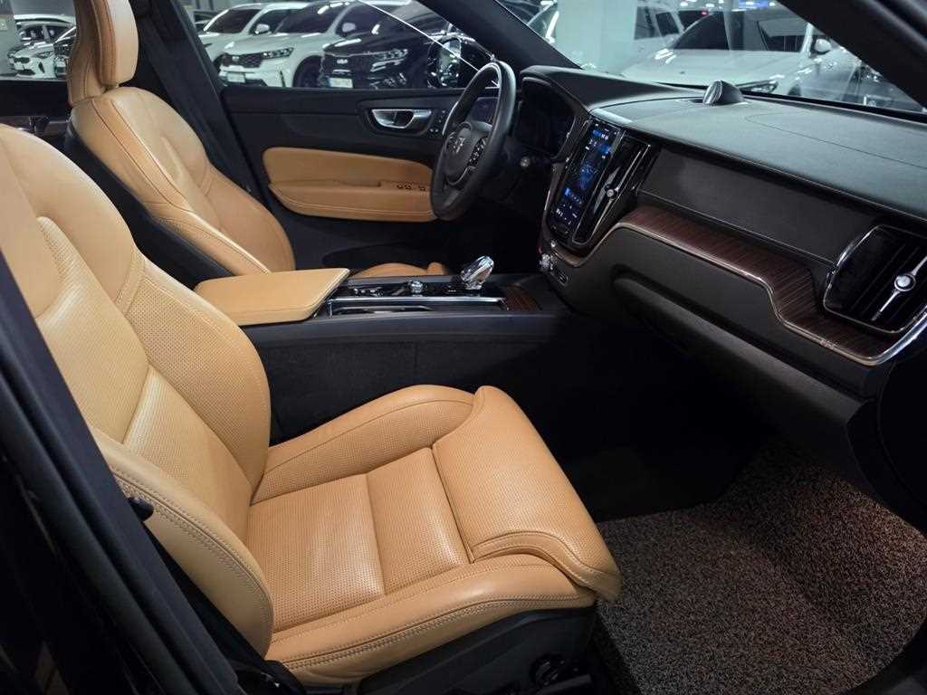 Volvo XC60 - Vista 12